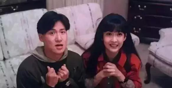 周慧敏20到51岁女神也老了,周慧敏51岁还是很年轻