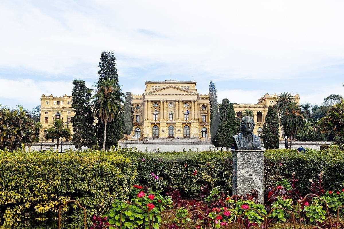 世界杯熬夜看这样看球不伤身,世界杯看球太累