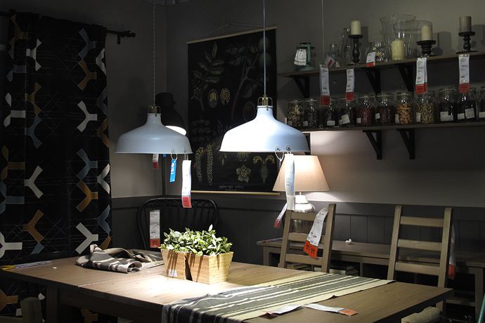 宜家，面对中国的市场不得不妥协，毕竟有钱赚干嘛不做