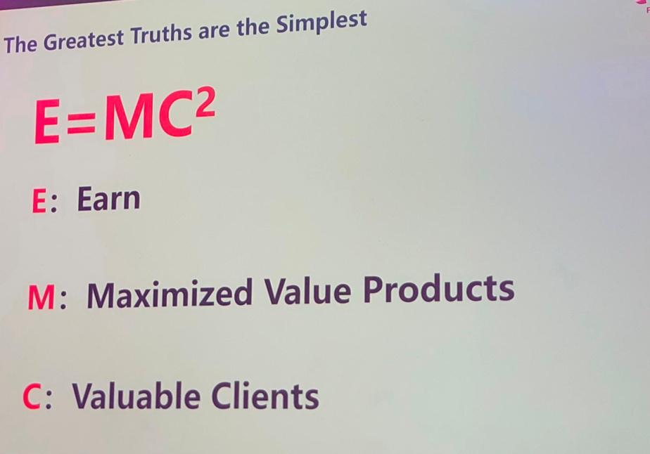 澳中新跨境电子商务：机遇挑战并存