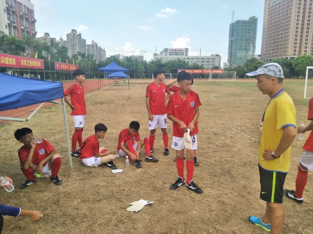 国家级校园足球特色学校,郑州市青少年校园足球特色学校