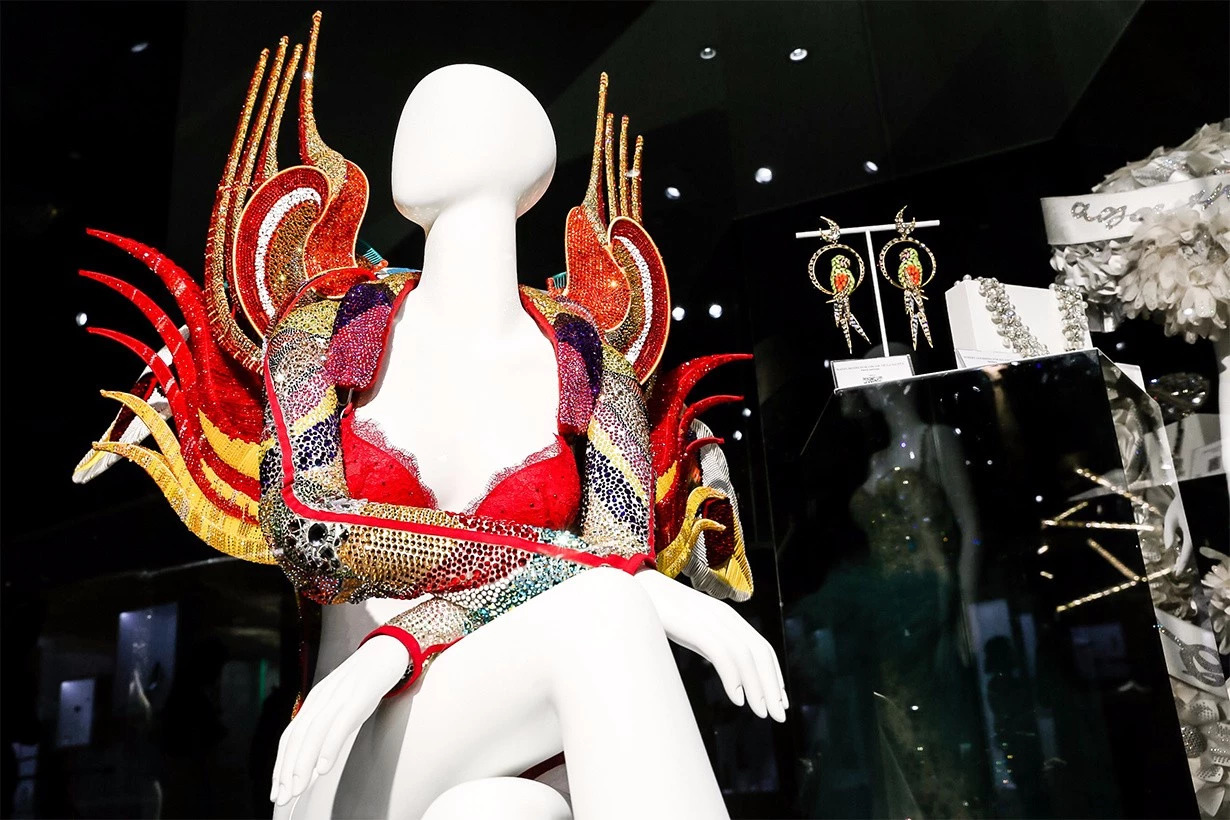 施华洛世奇绝版天使翅膀,施华洛世奇翅膀