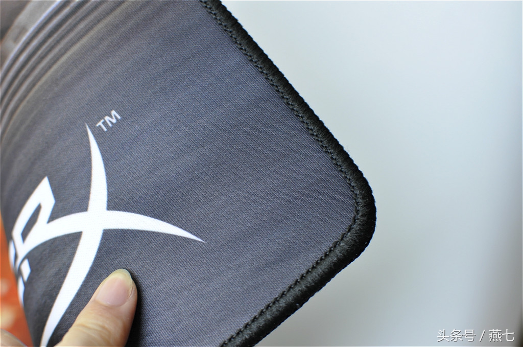 绝地求生虎符鼠标垫测评,金士顿hyperxfurys鼠标垫评测