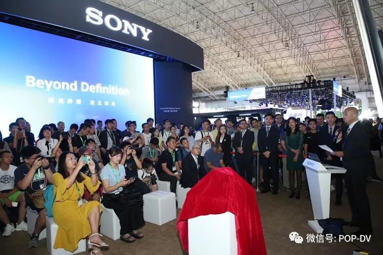 索尼hxr-nx200高清4k摄录一体机,来一款相机性价比最高