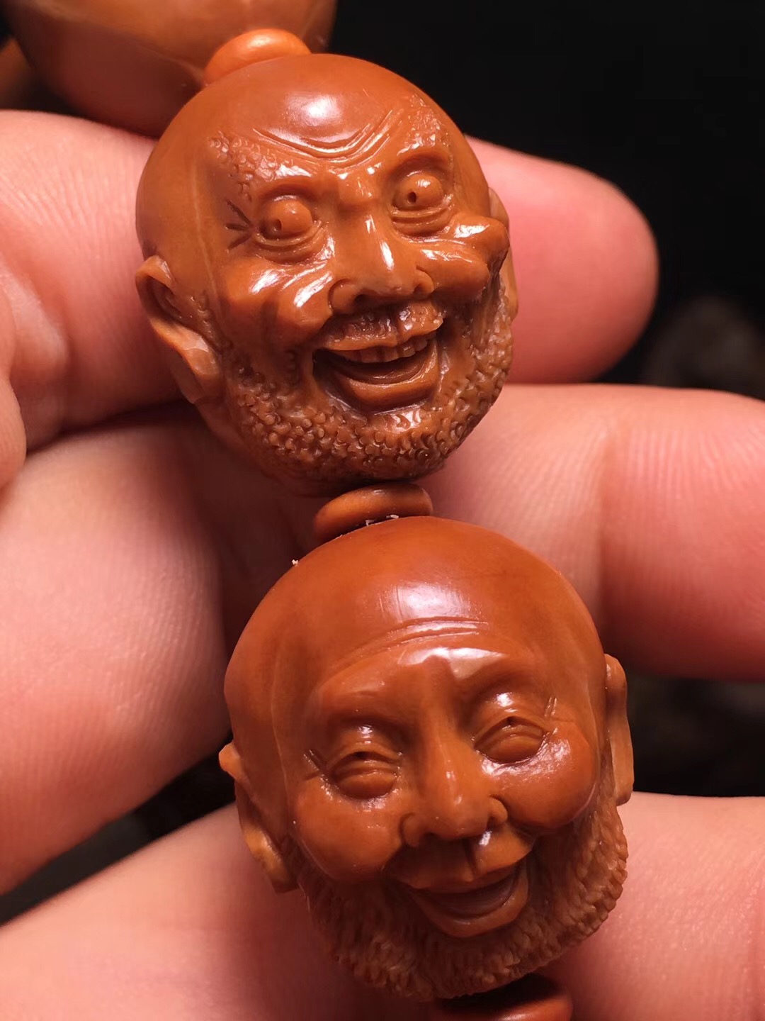 橄榄核雕为什么裂,橄榄核雕稍微有一点裂