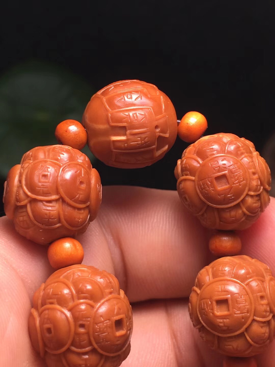 橄榄核雕为什么裂,橄榄核雕稍微有一点裂