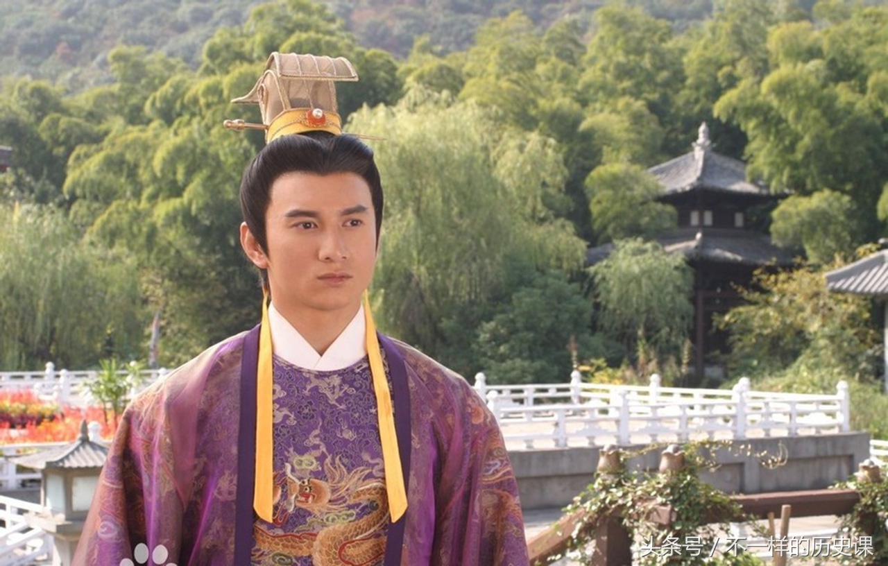 床头吵架床尾和的来历,床头打架床尾和的俗语