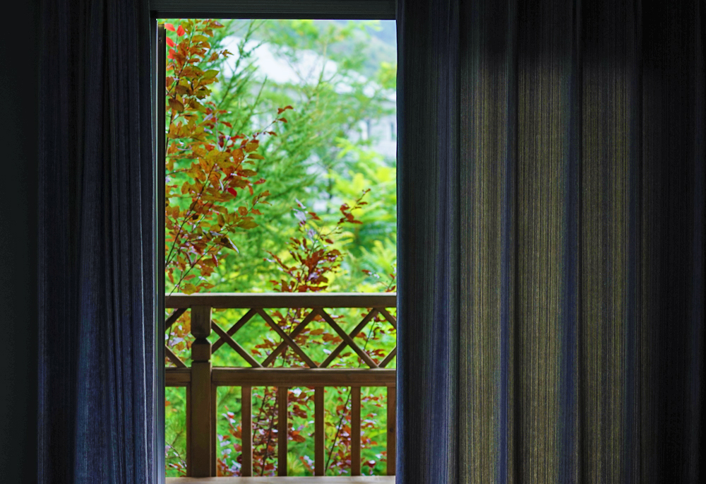 大森林里的小木屋秋雨后美成让人窒息云海小木屋离北京120公里