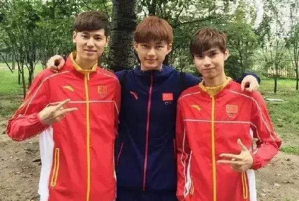 他最终还是选择了退役逐梦演艺圈