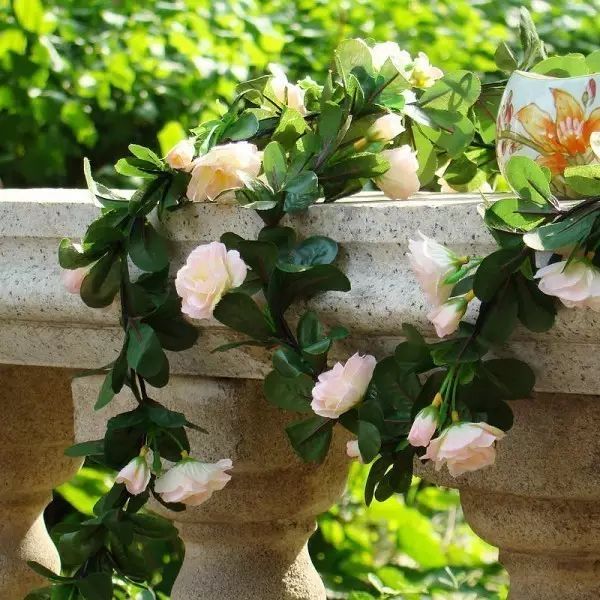 一生以花为伴,以花为伴虚度光阴