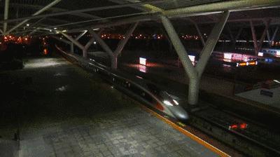 年底,雅安人可以坐火车直抵香港了!到时候就可以任性的买买买了