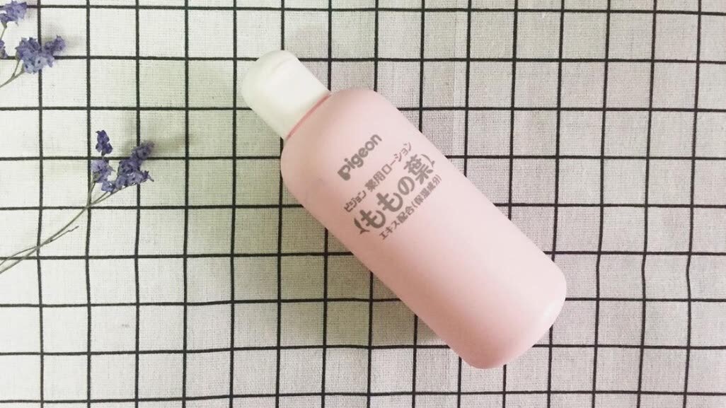 多维度评测｜网红宝宝痱子水贝亲桃叶水是真的一抹就有效？