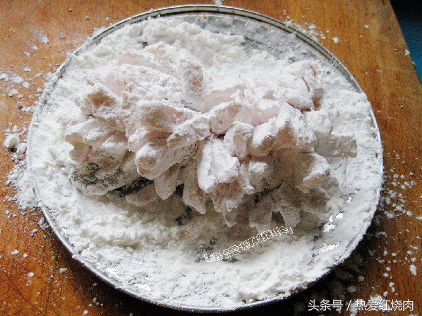 教你一种草鱼的做法超级好吃,家常版草鱼新做法味道鲜美又可口