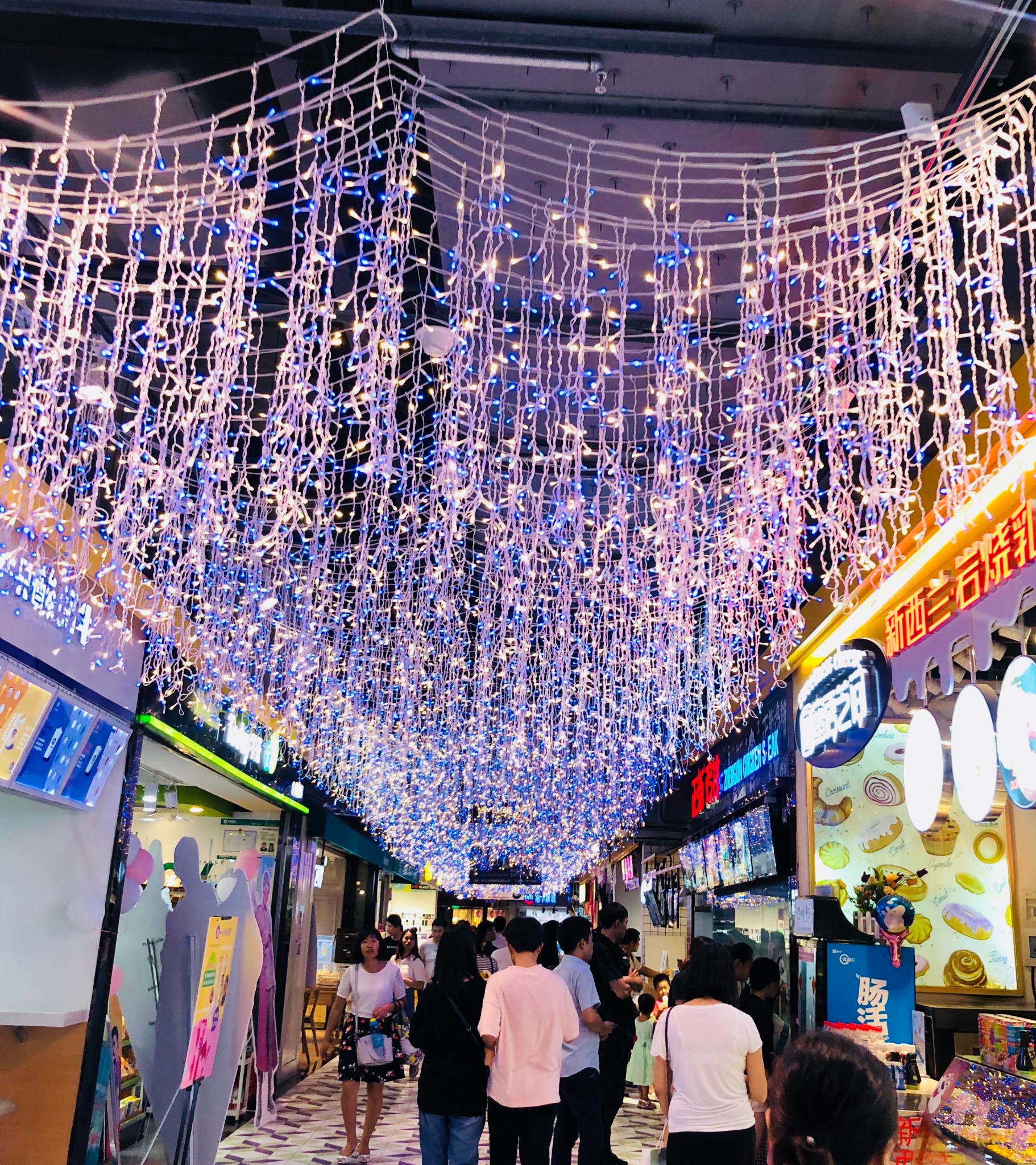 来广西南宁一定要品尝的6道小吃,南宁白天值得逛的美食街