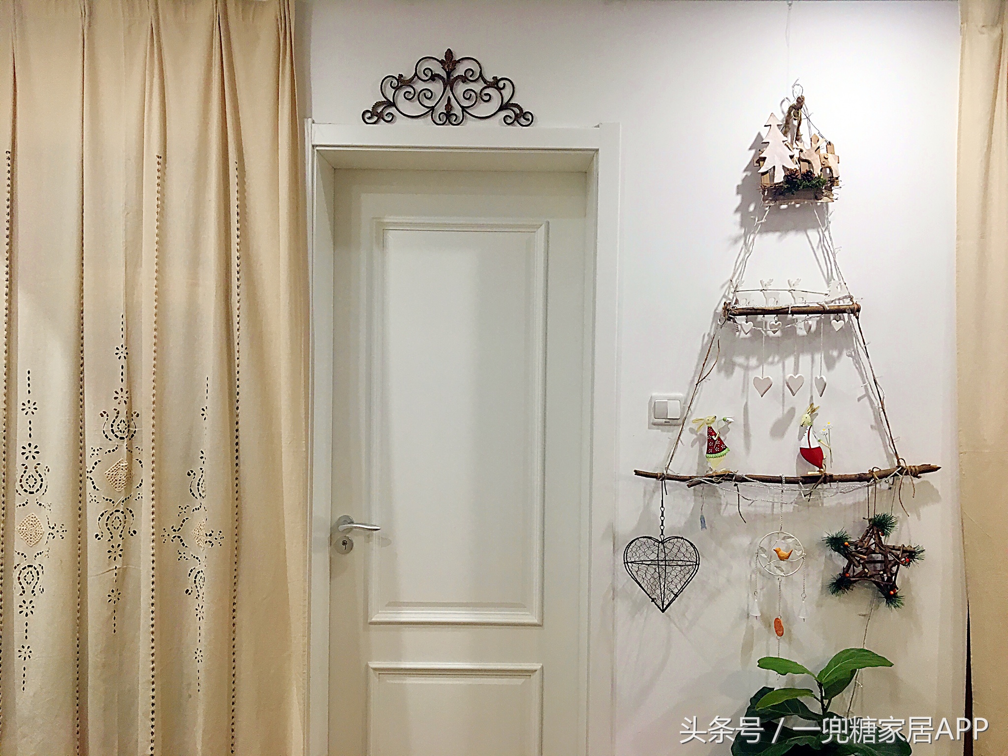 老式缝纫机桌子,老式缝纫机小桌子