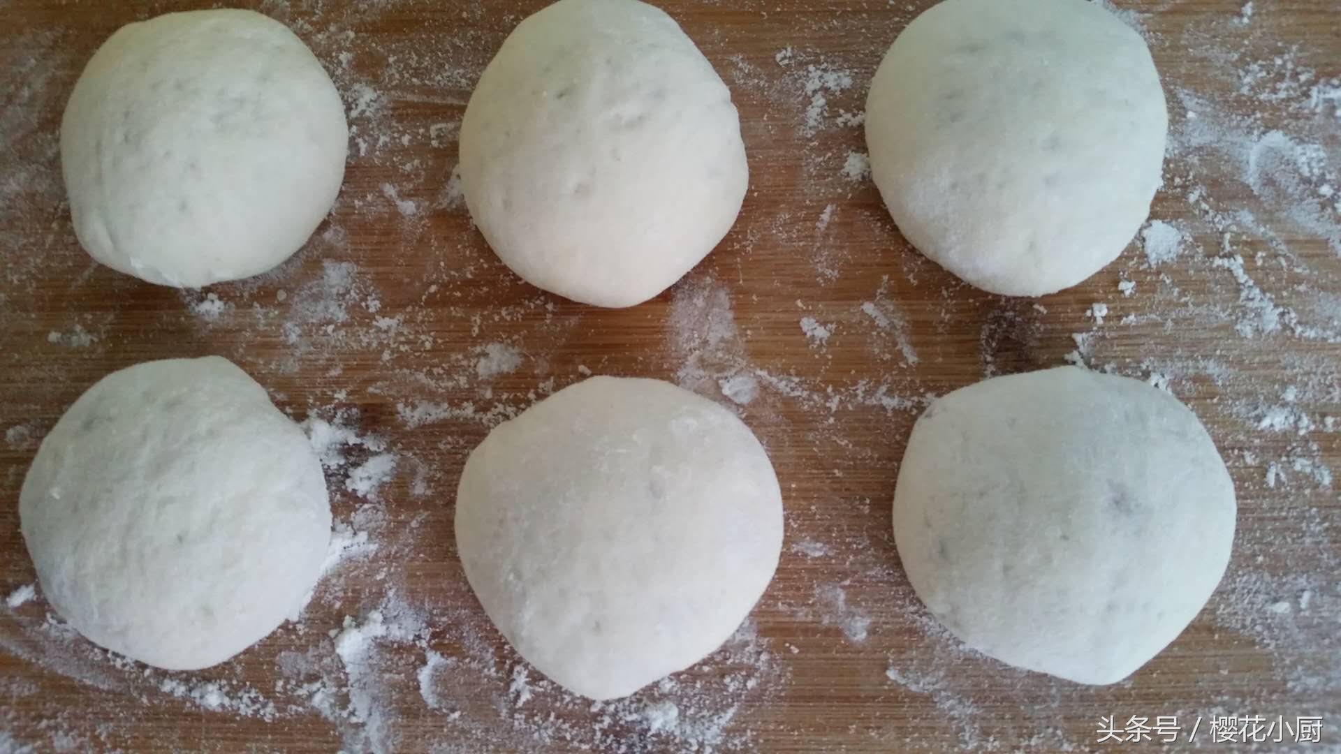 外皮酥脆的烧饼是怎么做的,酥脆掉渣的烧饼和面方法