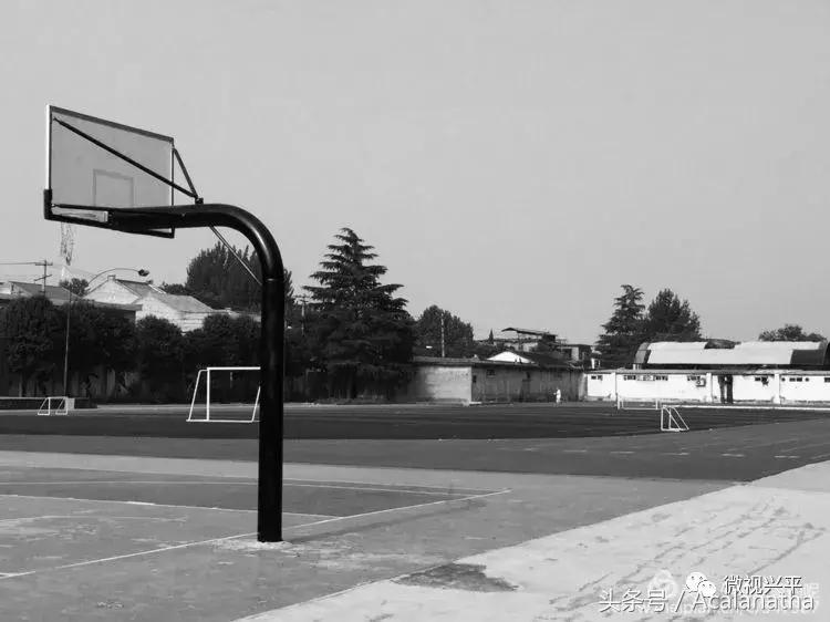 兴平：我的故乡我的云一一70后纤维厂纪事