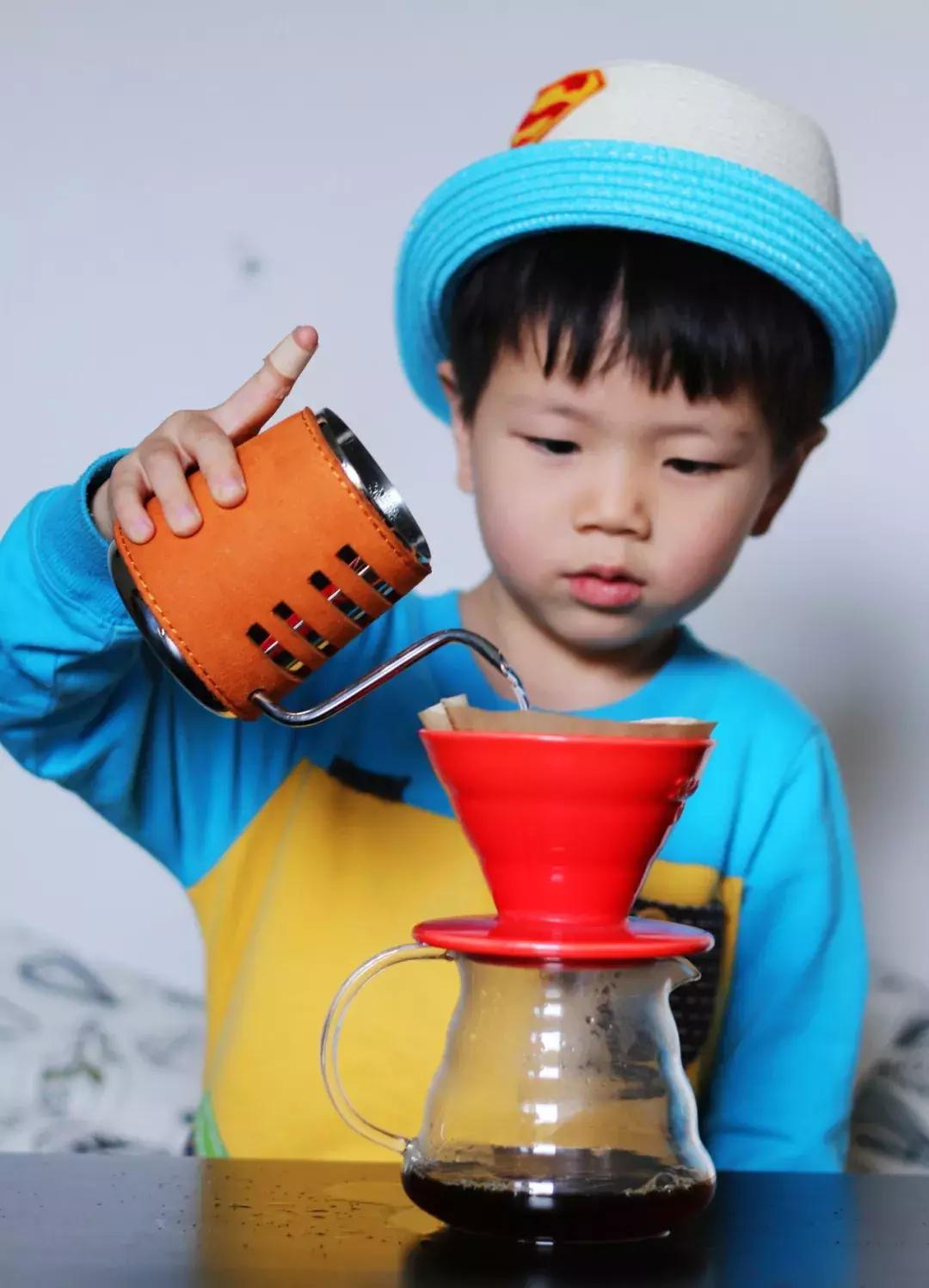 手冲咖啡要不要入坑,手冲咖啡是一种浪费吗