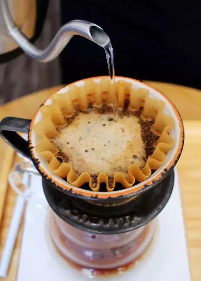 手冲咖啡要不要入坑,手冲咖啡是一种浪费吗