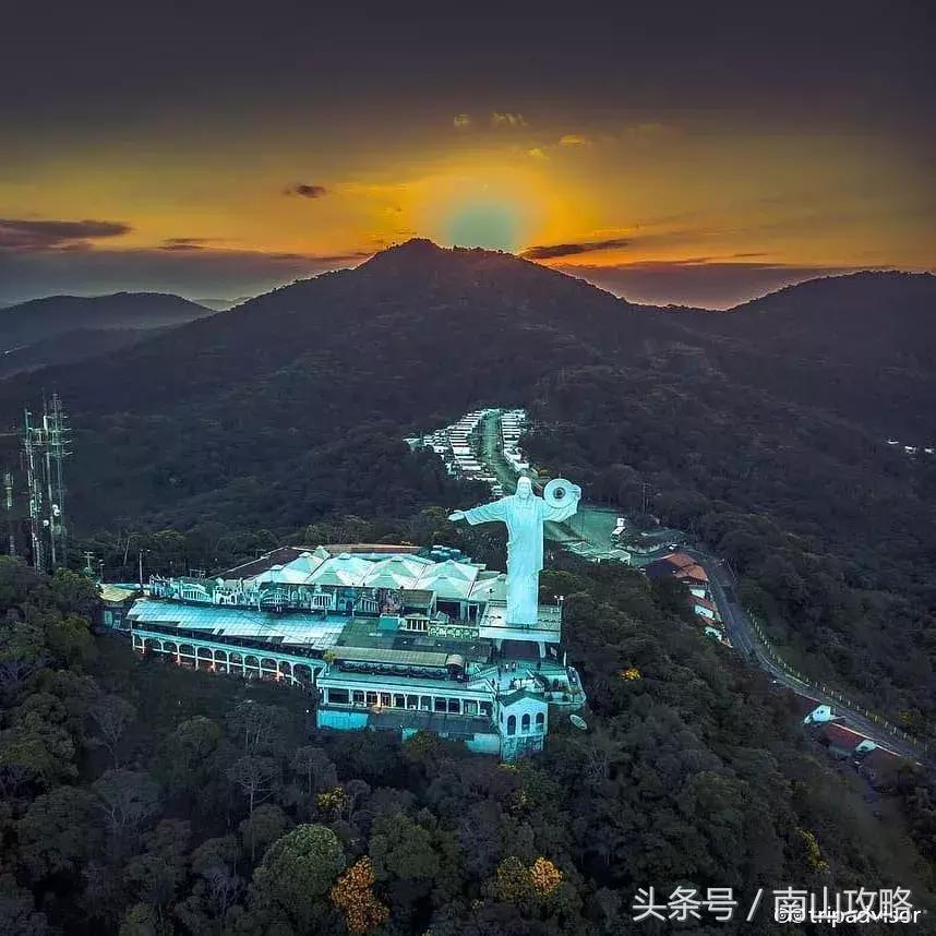 去哪些地方不适合穿裙子,去哪些地方玩不适合穿裙子