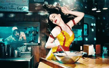 最近参加了一场女性论坛，我是其中唯二的男生？