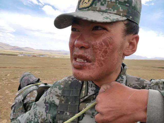 中国军人最真实的照片，父母看到会心疼，网友：国家的骄傲！