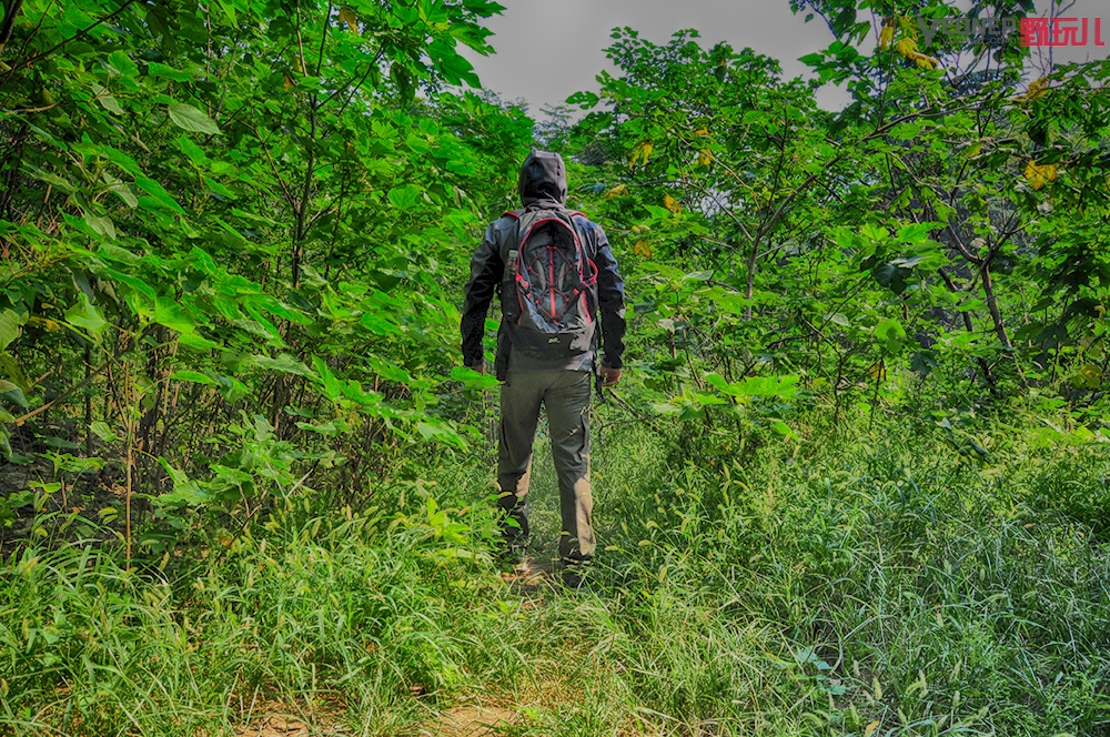 探路者himex33pro为啥那么贵,himex探路者羽绒服冲锋衣22款