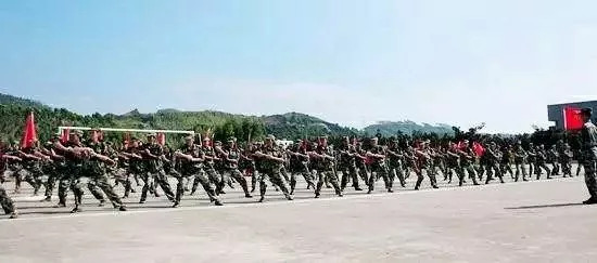 新生入学军训必备清单,新生开学必读