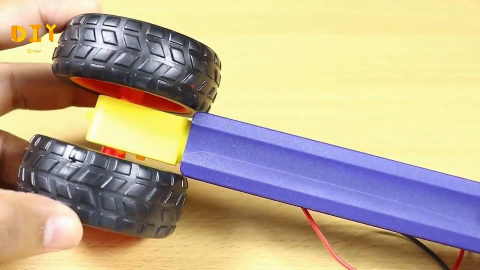 DIY手工制作遥控车,diy自制遥控车