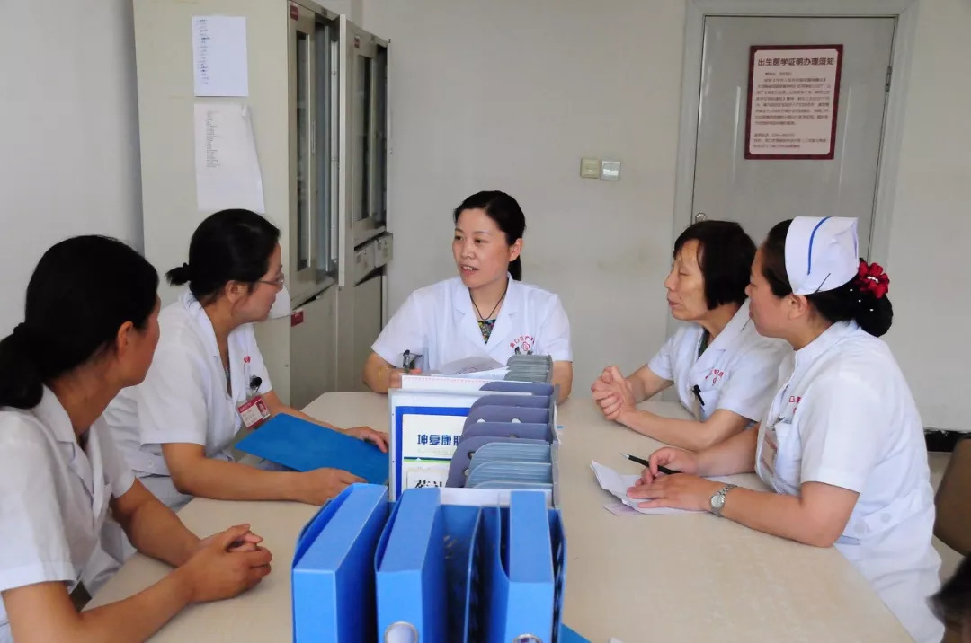 不忘初心砥砺前行李艳玲,不忘初心产科医生