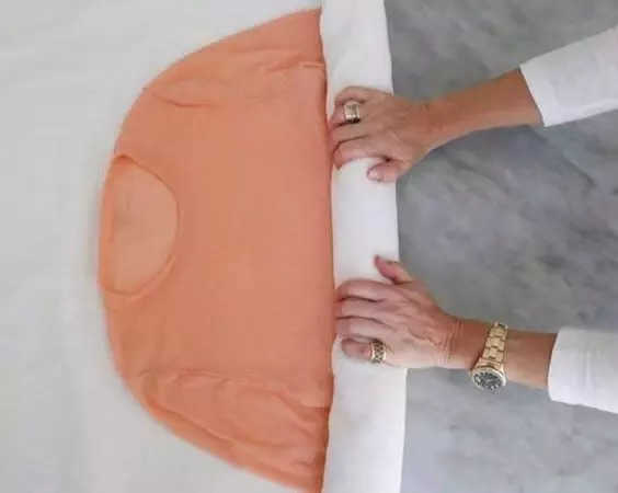 毛衣起球怎么办学会这几个小妙招,毛衣起球教你一招立马恢复原样