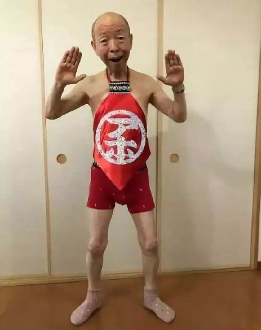 “郭德纲”+“杨超越”=新概念偶像团？秋元康是悟了还是疯了