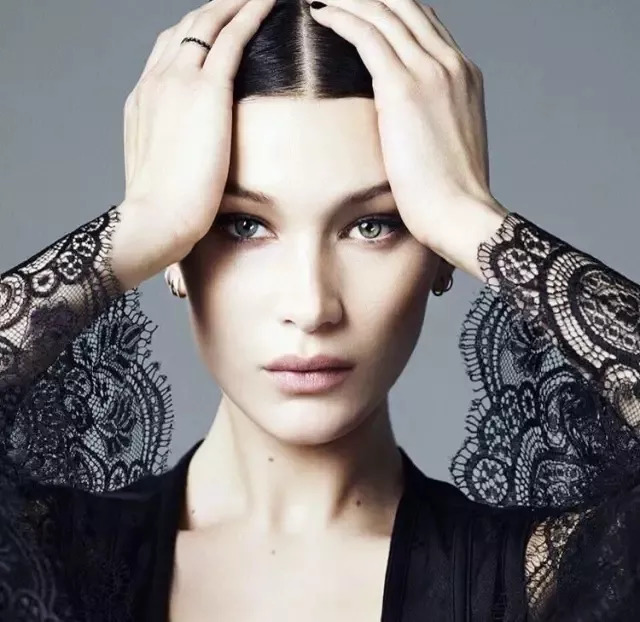 ins风格拍照姿势,推荐ins风拍照姿势