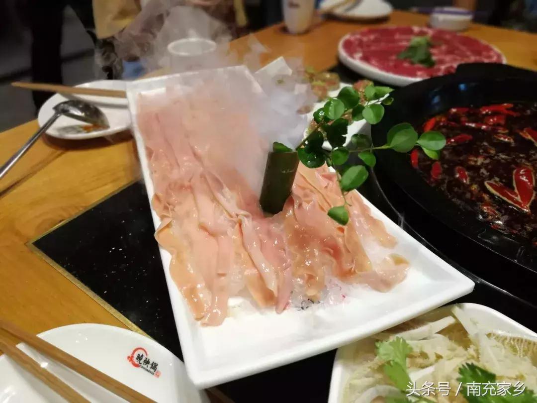 南充比较正宗的火锅,四川南充火锅哪家最好