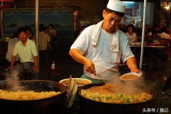 吃碗傣味凉粉,开封小吃炒凉粉的历史来源