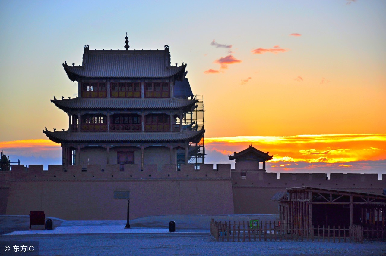 额济纳旗八天自驾游攻略,额济纳旗胡杨林6天三人游