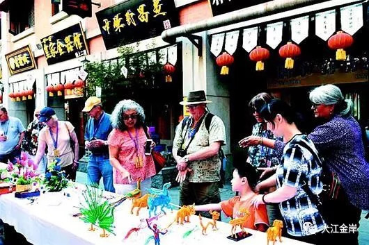 搭平台引资金融产业江岸区构筑长江左岸的文创梦想