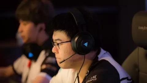 绝地求生：韦神化身*破爆**鬼才灭队Liquid！FaZe两人强势灭队