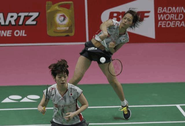 初学羽毛球需要找教练吗,羽毛球教练新手入门