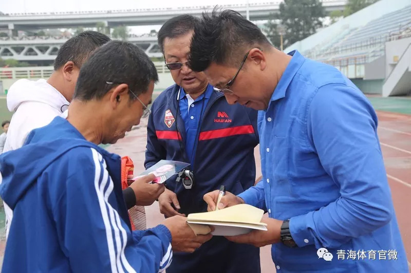 2002国家队张恩华,中国足球运动员张恩华