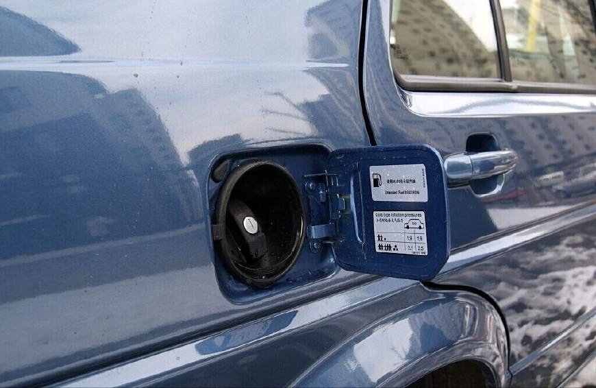 11年捷达前卫油耗一般多少,捷达1.6油耗一公里多少钱