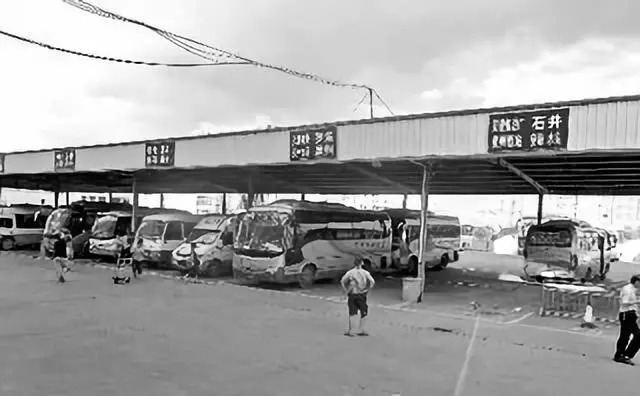 石狮一布服装,石狮服装一件代发