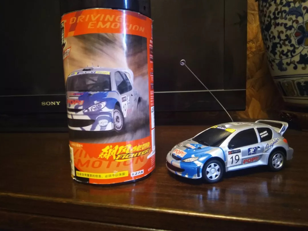 奥迪双钻童年回忆,儿时奥迪双钻四驱车