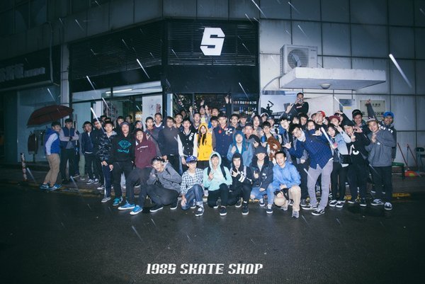 初学者如何选滑板,初学者怎么选滑板好