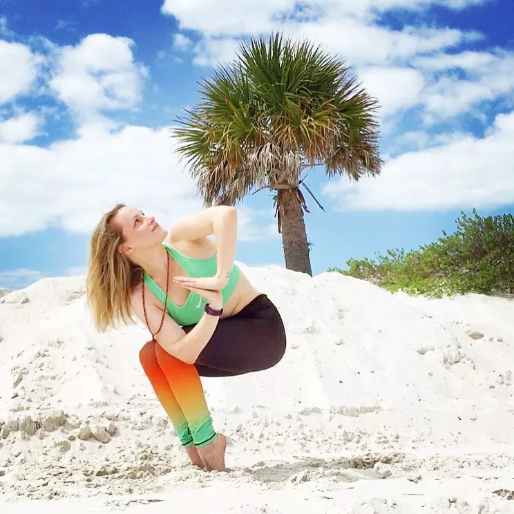 瑜伽腰细身材怎么练,瑜伽比身材更重要的是体态