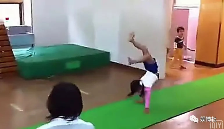 侧空翻、倒立行走、十级跳箱，日本幼儿园“变态”课甩我们十条街