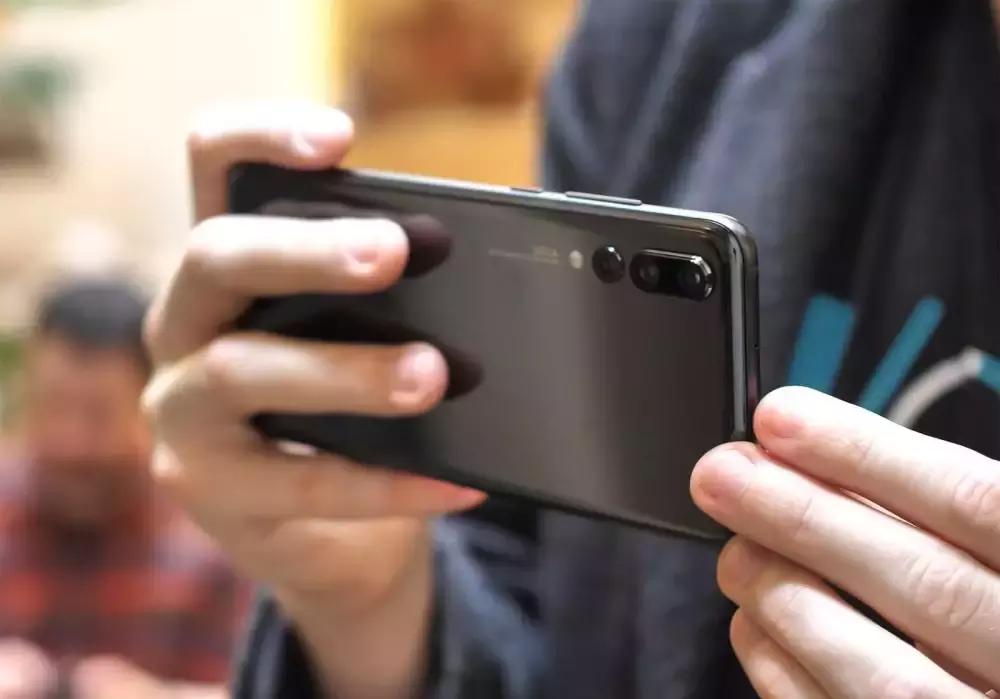 华为p系列的p什么意思,华为p系列代表什么意思