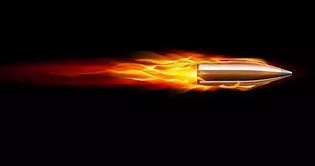 社交之战：飞不停的“*弹子**”