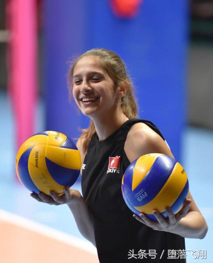 最美二传郎平姚迪,朱婷巅峰时期瓦基弗银行