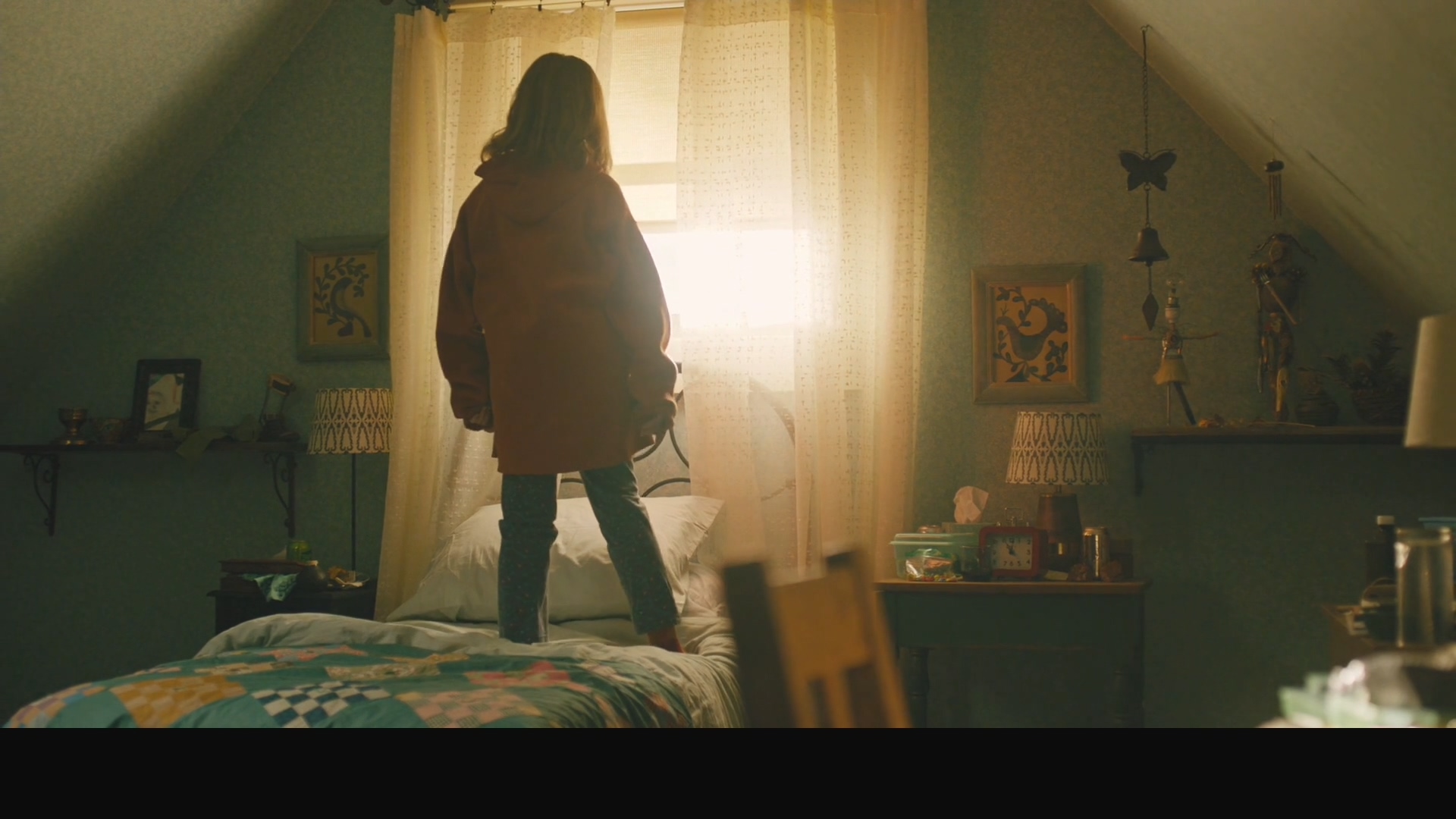 外婆死后，家里出了怪事：欧美电影无尿点系列